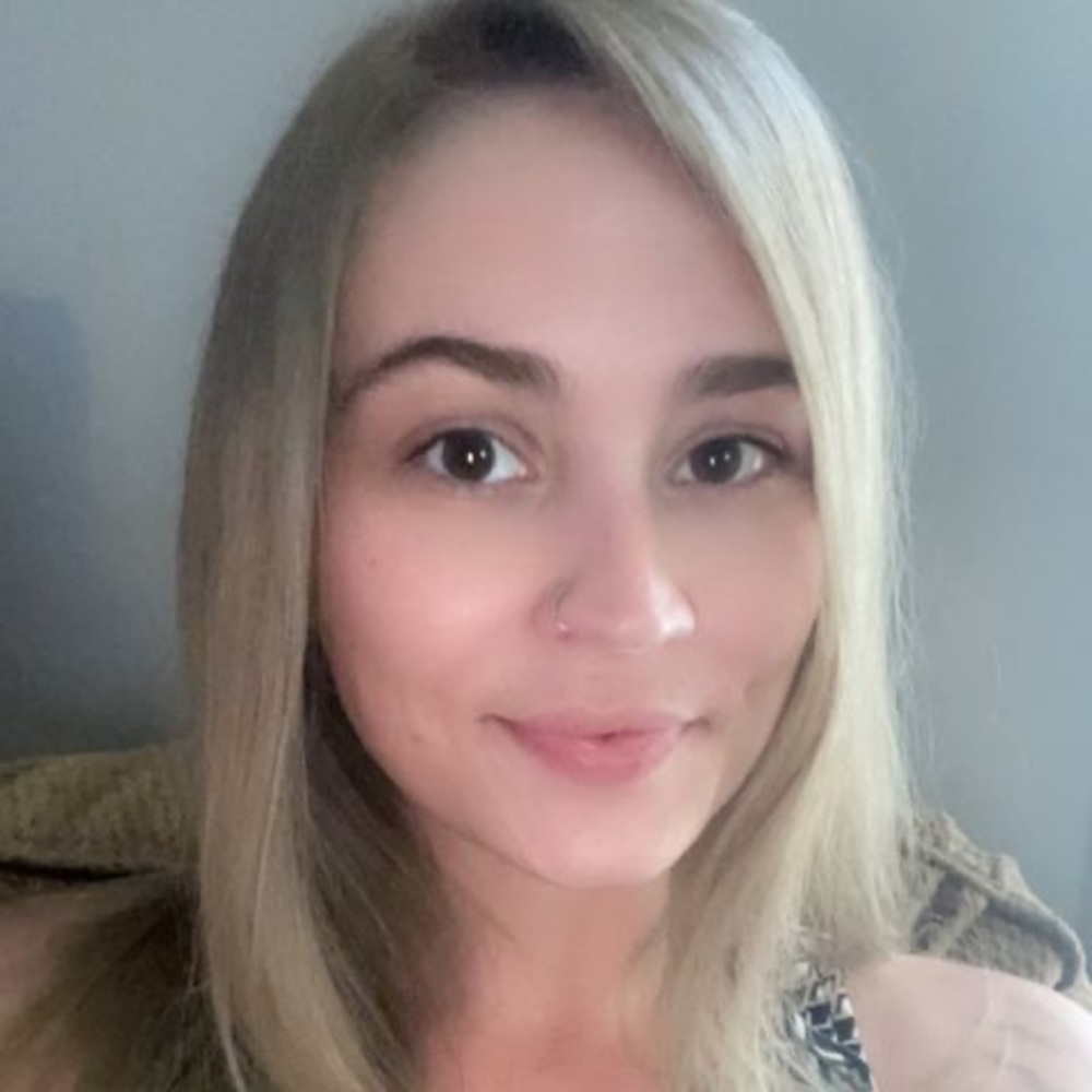 Meet your Posher, Leeanne